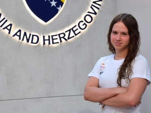 Plivačica Zerina Vrabac osvojila srebro na 200 metara delfin na EYOF-u