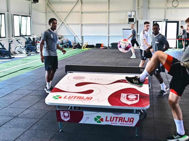 Po uzoru na svjetske klubove: Fudbaleri i fudbalerke Sarajeva dobili sjajan poklon u trening centru