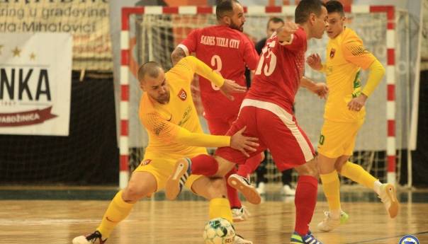 Pobjeda Salinesa u drugom meču finala play-offa