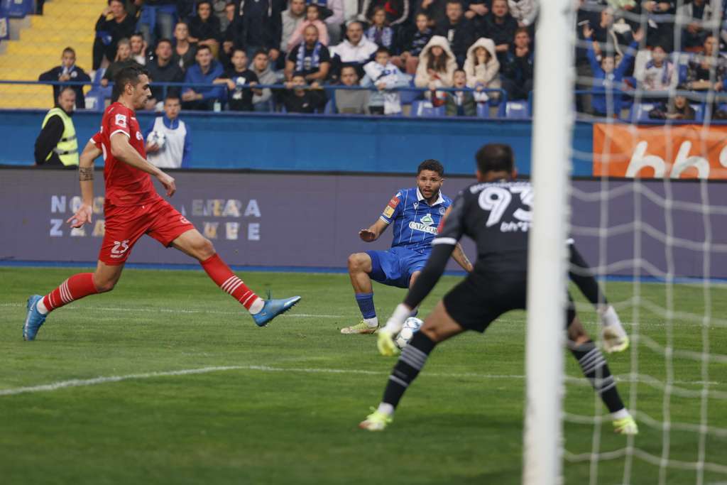 Pobjeda Željezničara nad Veležom u derbiju 15. kola