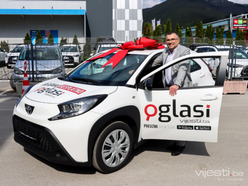 Pobjednik nagradne igre Oglasi.Vijesti.ba preuzeo Toyotu
