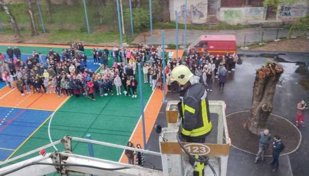 Poboljšana sigurnost škola u kojima svakodnevno boravi više od 5.000 učenika