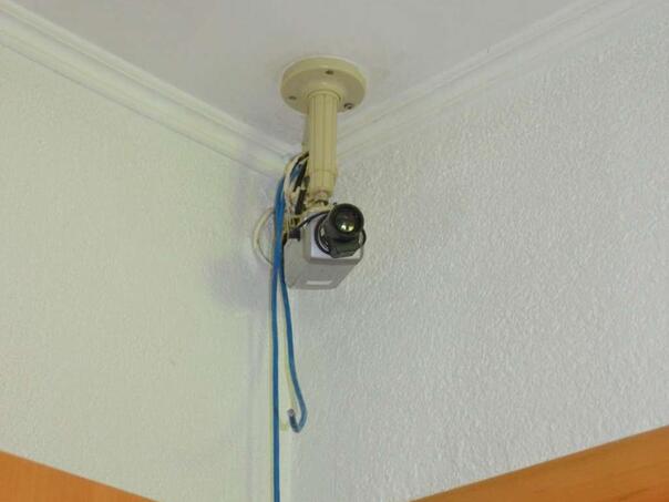 Poboljšanje sigurnosnih uslova u Ustanovi Pazarić, video nadzor i vatrodojava