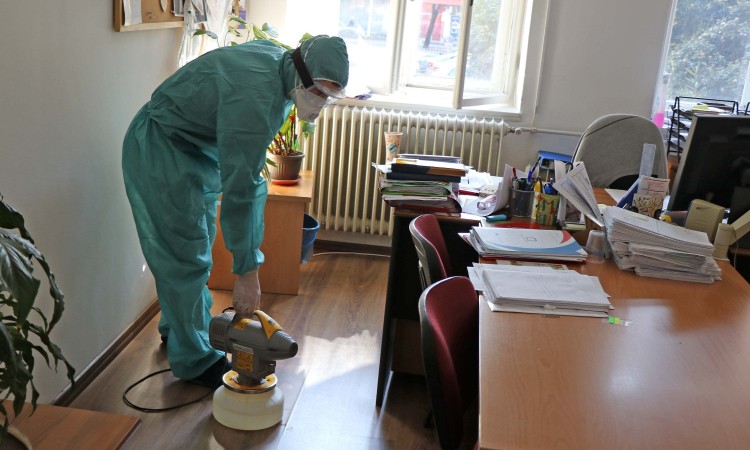 Počela dezinfekcija gradskih ulica u Mostaru