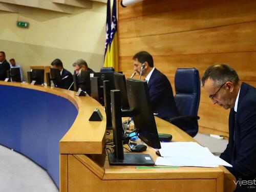Počela hitna sjednica PD PSBiH, najavljeno održavanje još jedne