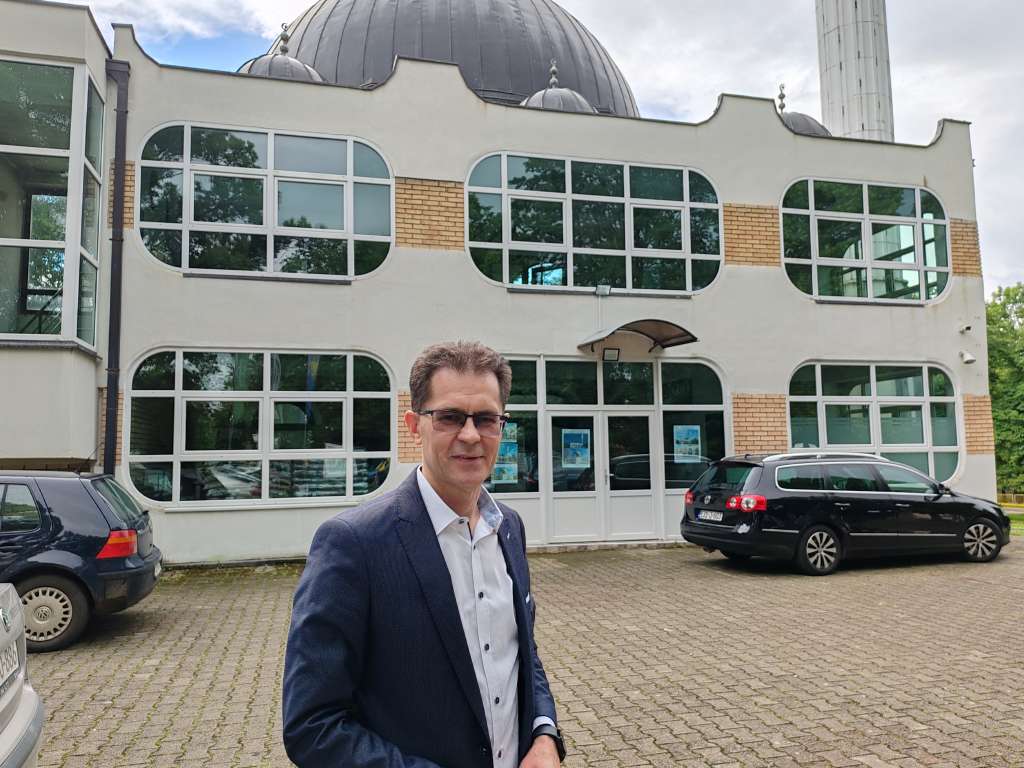 Počela obnova gradske džamije u Bosanskom Petrovcu