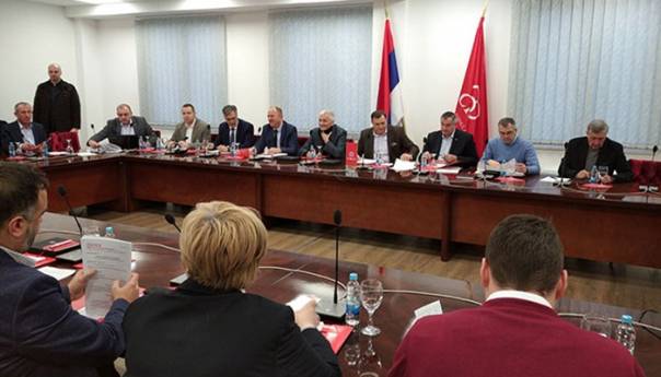 Počela proširena sjednica Izvršnog komiteta SNSD-a