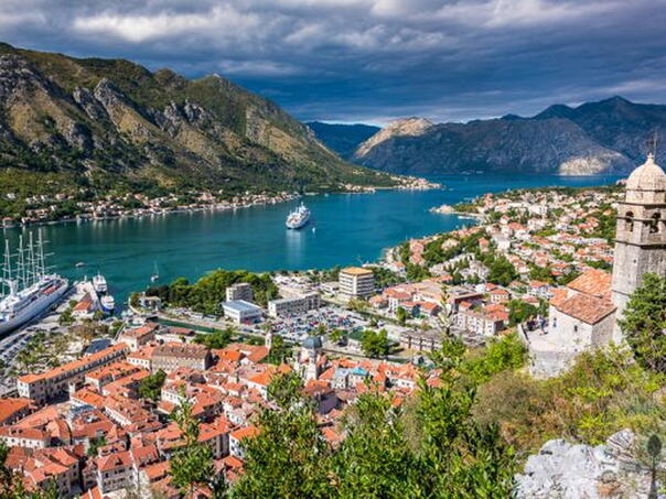 Počela sezona u Crnoj Gori, popunjeno 80 posto hotela