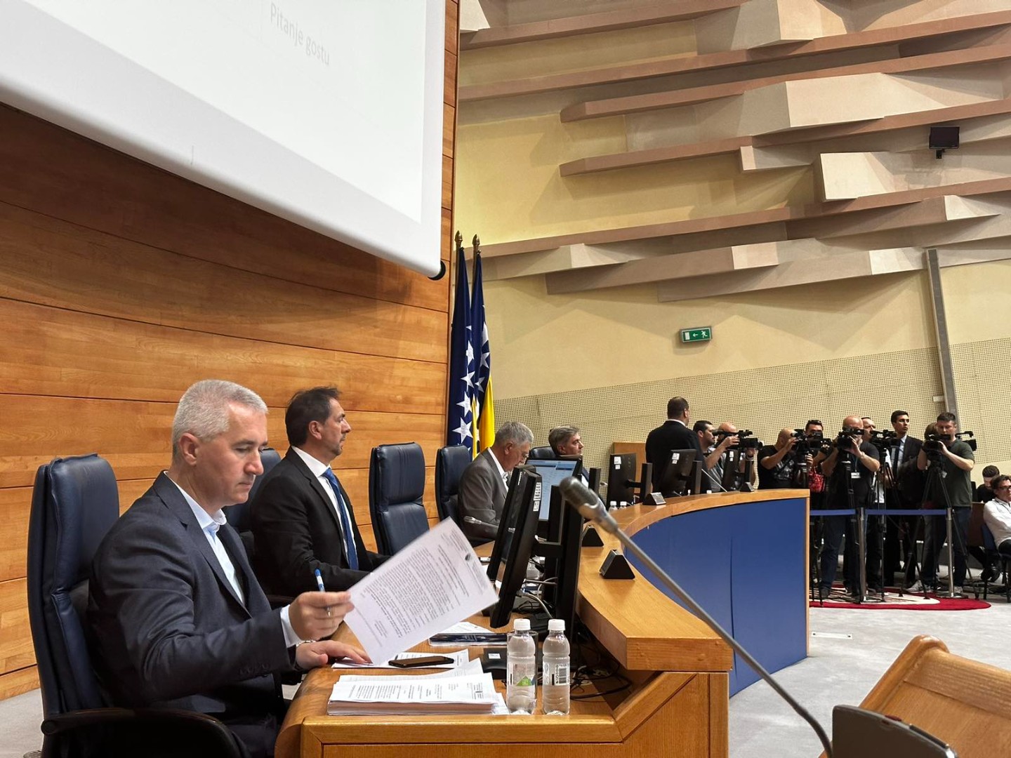 Foto: Počela sjednica, na dnevnom redu zakon o vanjskim poslovima