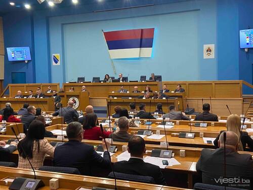 Počela sjednica NSRS: Rušenje pravosuđa BiH, udar na institucije, krivični progoni
