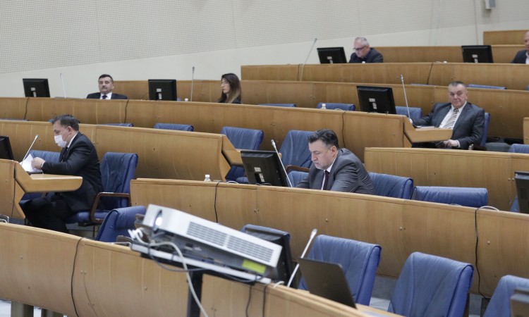 Počela sjednica Parlamenta BiH, nema zastupnika iz RS-a