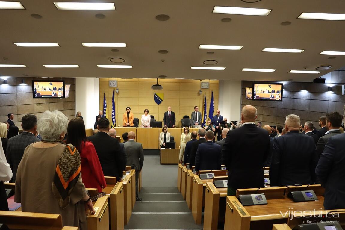 Počela sjednica Parlamenta FBiH, u fokusu imenovanje Vukoje