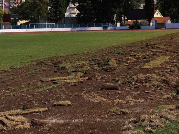 Počela velika rekonstrukcija terena na stadionu Police