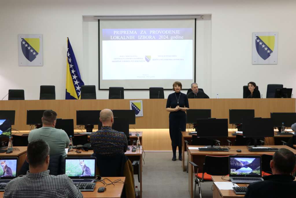 Počela višednevna obavezna edukacija kontrolora izbornih rezultata