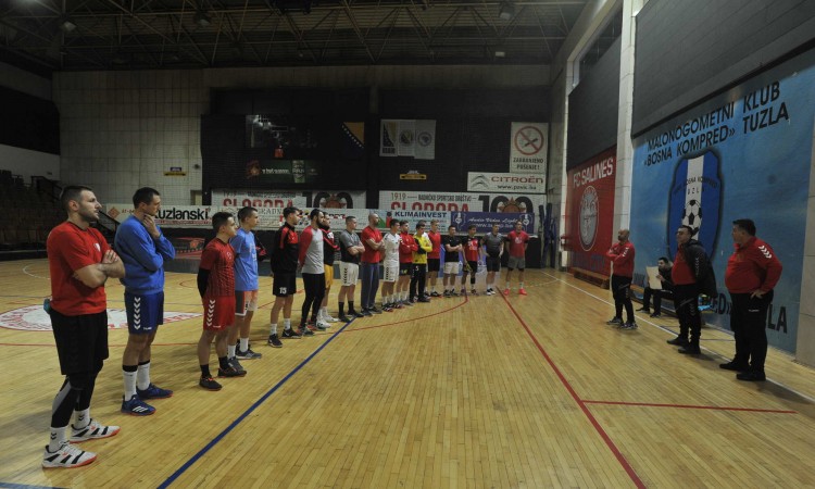 Počele pripreme rukometaša Slobode