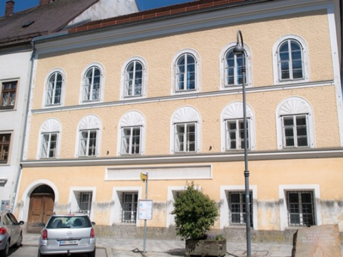 Počelo preuređenje Hitlerove rodne kuće