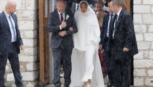 Završeno šerijatsko vjenčanje Jasmine Izetbegović i Ćamila Humačkića, gosti stigli u hotel