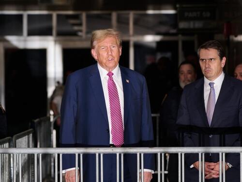 Počelo suđenje Trumpu zbog podmićivanja: Šta je na dnevnom redu?