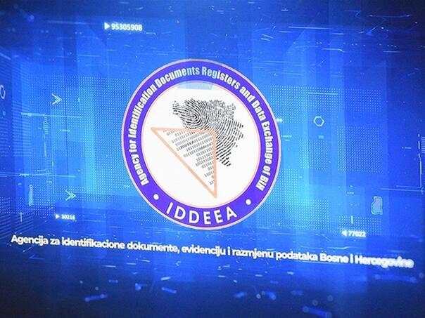 Počelo upisivanje elektronskih certifikata za digitalno predstavljanje u lične karte građana BiH