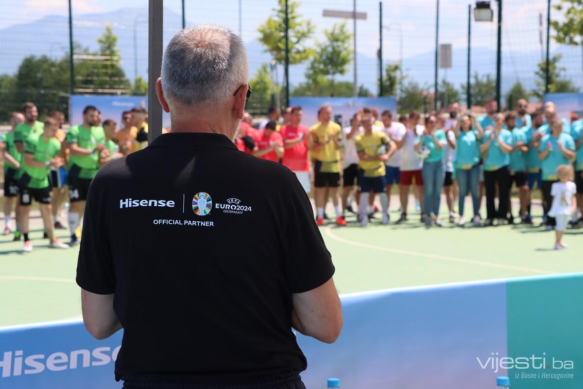 Počeo Hisense Cup 2024. u SRC 'Čarli' Emir Bogunić, osam ekipa u borbi za titulu