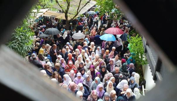 Počeo mevlud na Vrelu Bune