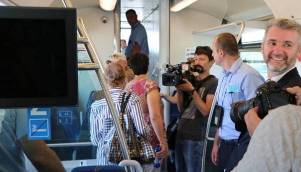 Počeo saobraćati voz iz Pazarića, poznate cijene karata