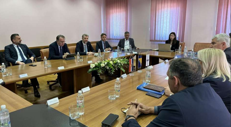Počeo sastanak HDZ-a i Osmorke o formiranju vlasti