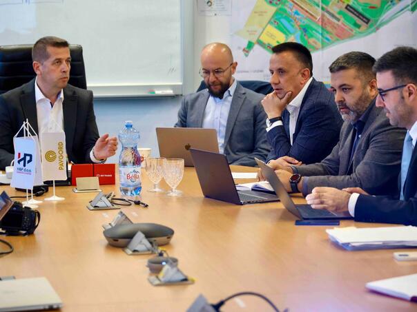 Počeo sastanak o sudbini Željezare, stigao i Pavlović