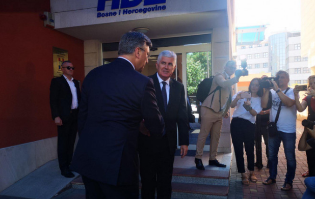 Počeo sastanak Plenkovića i Čovića