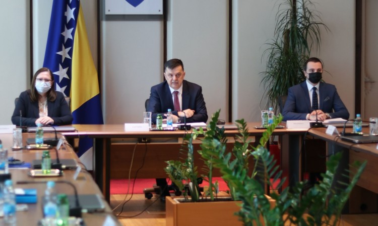Počeo sastanak Tegeltije, Novalića i Viškovića