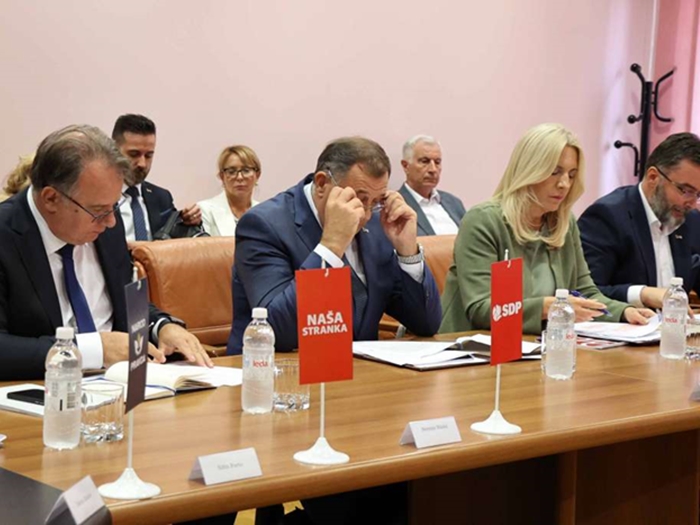 Počeo sastanak u Mostaru, delegacija SNSD-a najbrojnija
