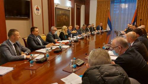 Počeo sastanak vlasti u RS: Šta će odlučiti nakon Escobara