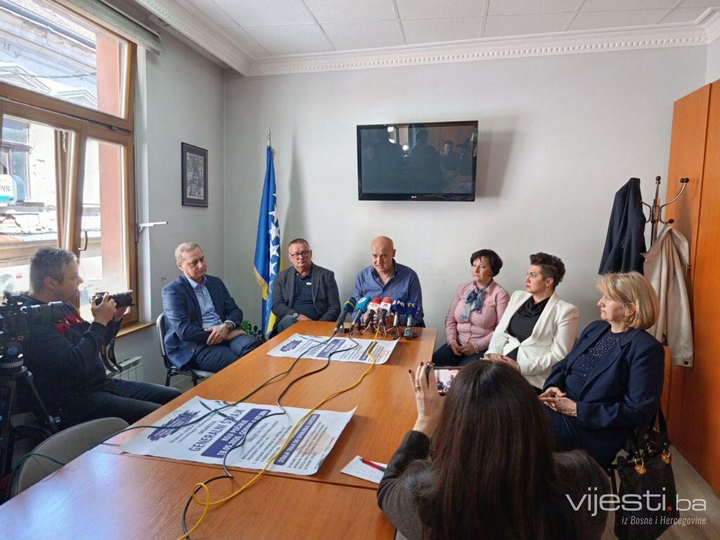 Počeo štrajk u zdravstvu Tuzlanskog kantona: Neki i rade...