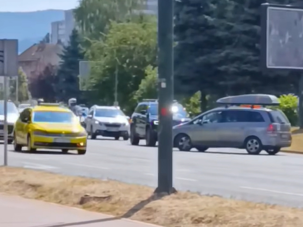 Početnik za volanom napravio pometnju u Sarajevu