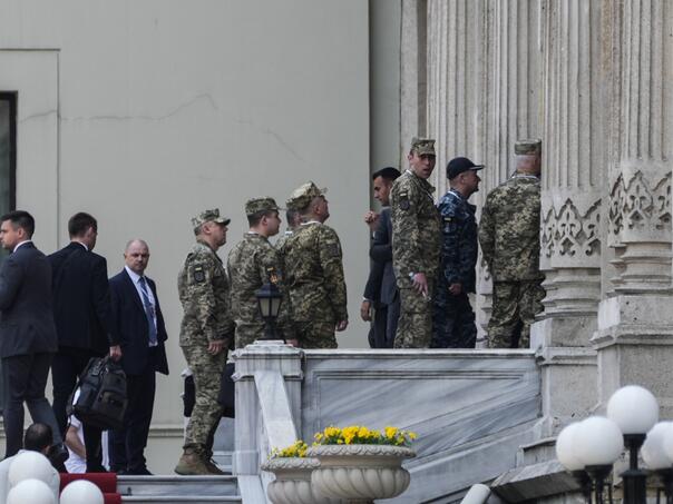 Drugi krug pregovora: Rusi u odijelima, Ukrajinci u uniformama