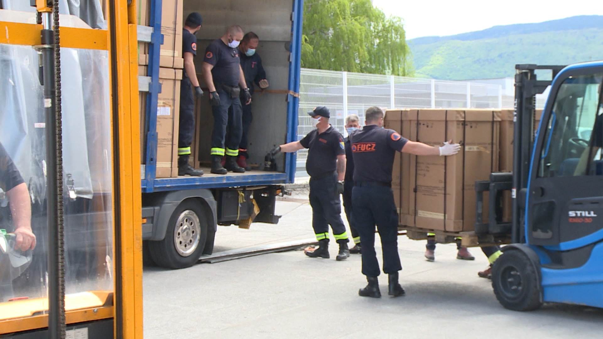 Počinje instalacija respiratora uvezenih iz Kine
