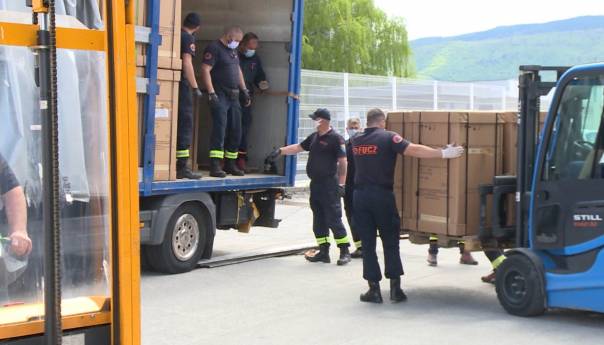 Počinje instalacija respiratora uvezenih iz Kine