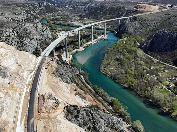 Počiteljski most saniran, još nije poznat datum puštanja u saobraćaj