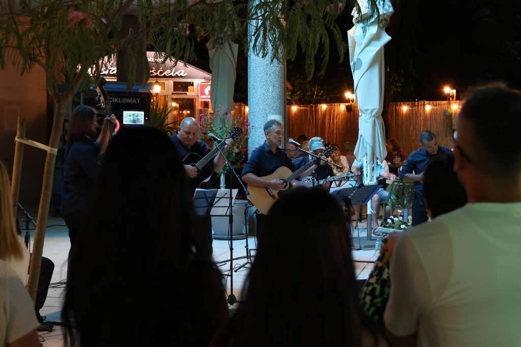 Počiteljski tamburaši nastupili na muzičkoj večeri "Mostarskog ljeta 2026."