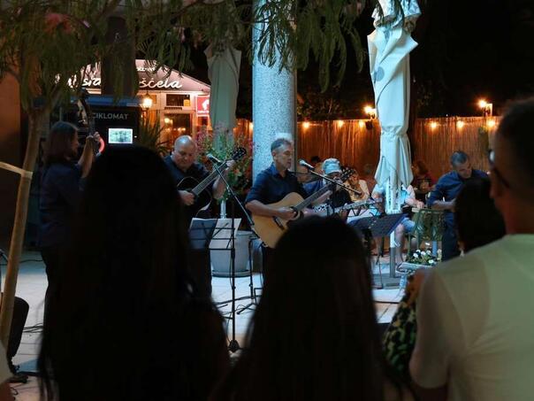 Počiteljski tamburaši nastupili na muzičkoj večeri "Mostarskog ljeta 2026."