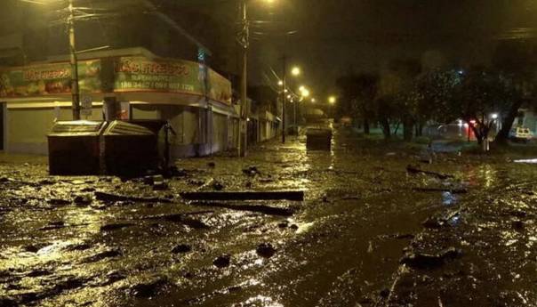 Pod klizištem u ekvadorskoj prijestonici poginule 22 osobe