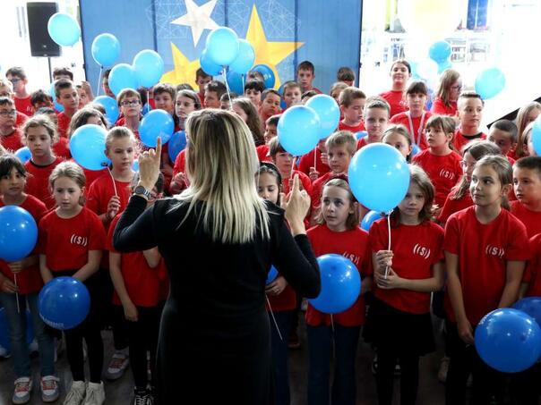 Pod sloganom 'Ujedinjeni kroz generacije' obilježen Dan Evrope