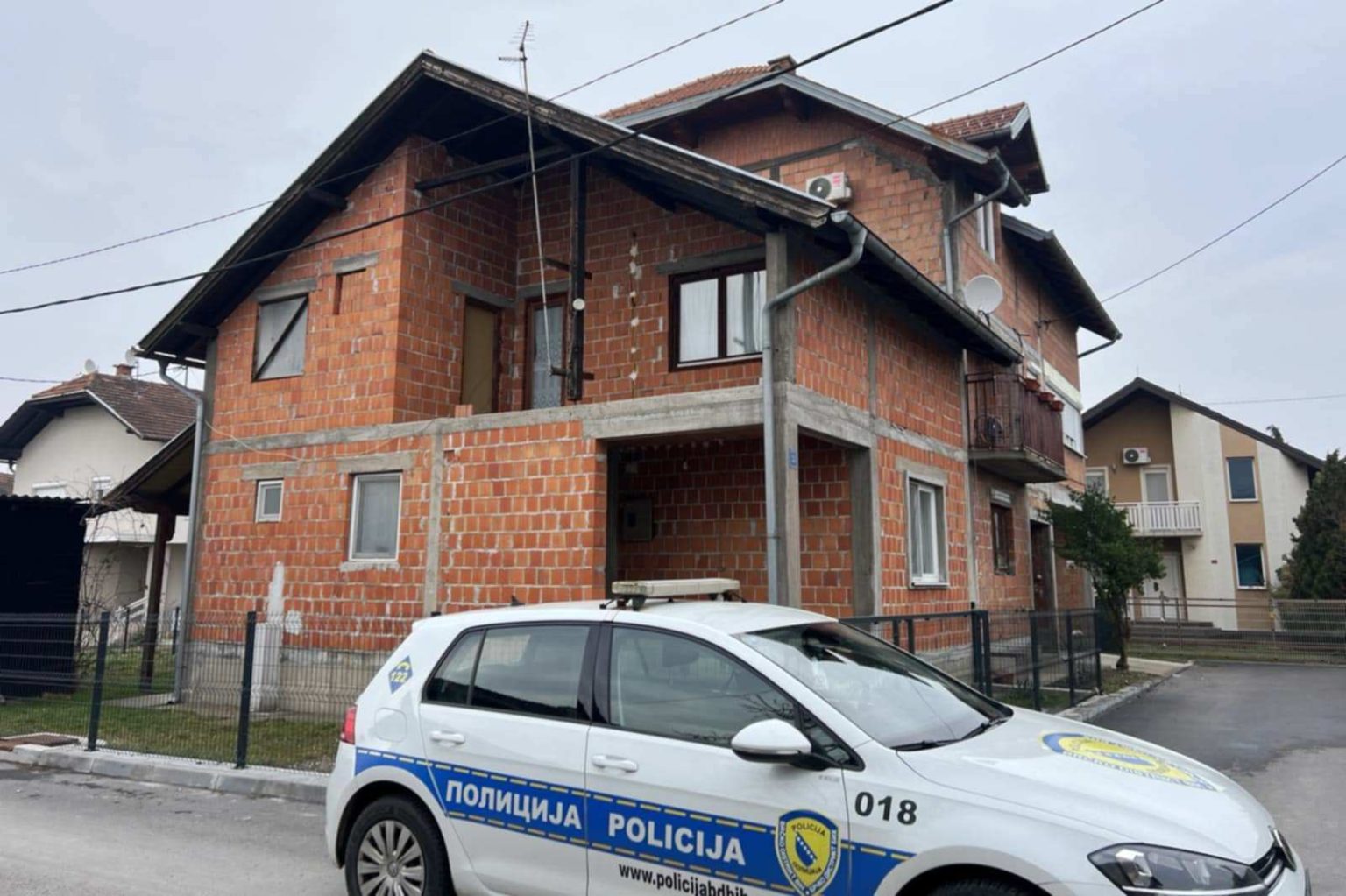 Optuženo 12 roditelja zbog zapuštanja djece u 'kući strave' u Brčkom
