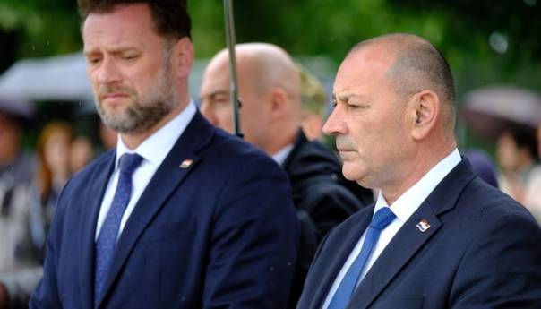 Podizanje optužnice protiv hrvatskih pilota je neprihvatljiva provokacija