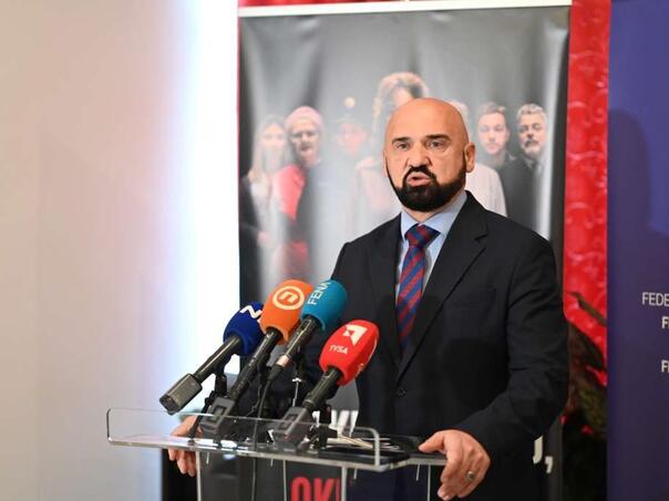 Podizanje svijesti o nasilju u porodici: 'Ne okreći glavu, okreni broj!'