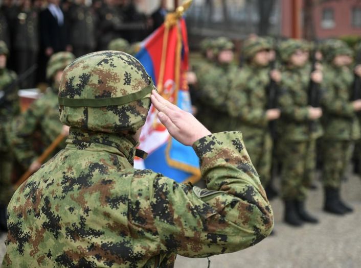Podoficir vojske Srbije upao u rijeku, traje potraga za njim