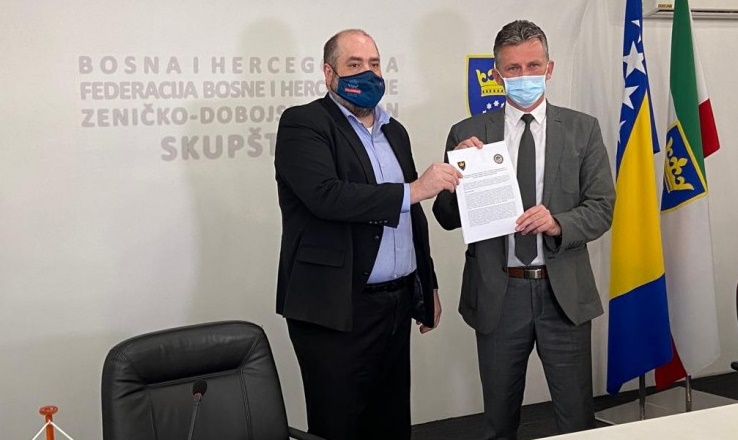 Podrška Ambasade SAD-a vlastima ZDK u borbi protiv korupcije