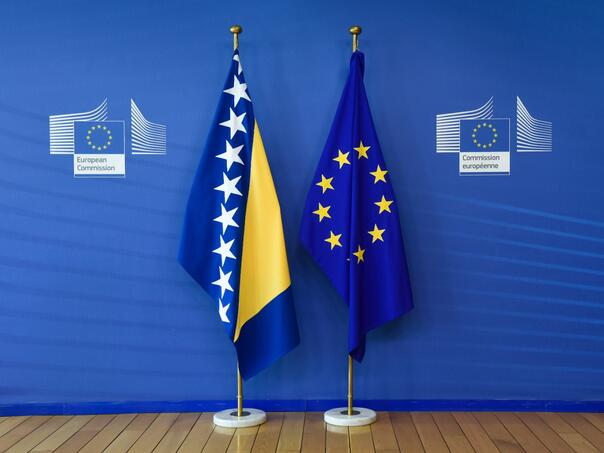 Podrška više od 50 poslanika iz država EU za ubrzano otvaranje pregovora sa BiH