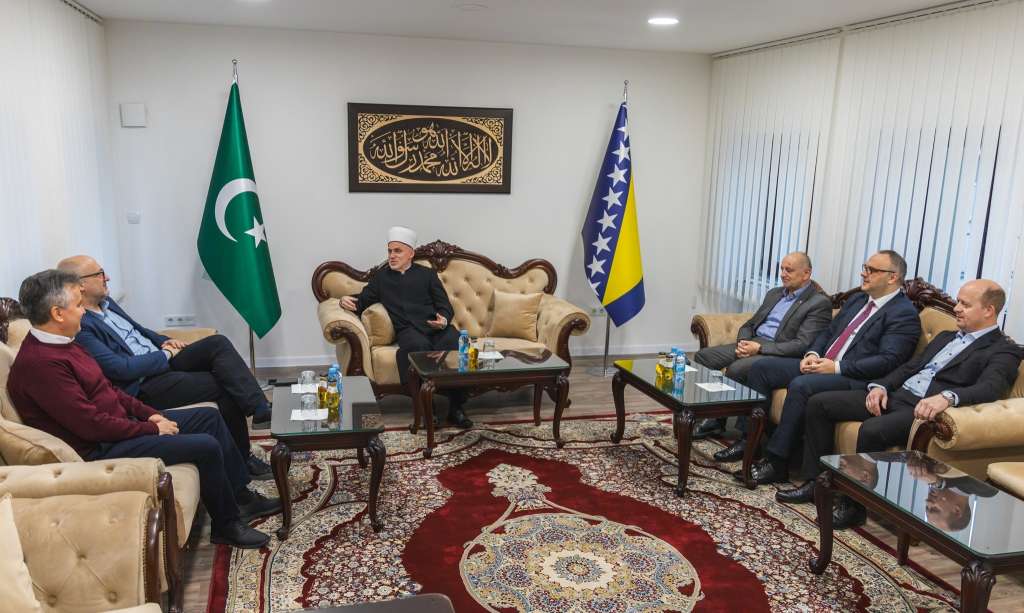 Podrška Vlade Muftijstvu i IZ u USK