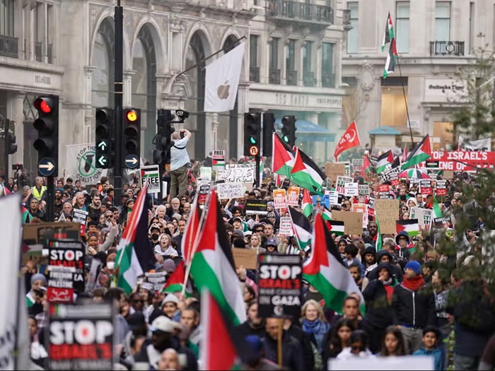 Podrška za Gazu: Protesti na ulicama Turske, Iraka, Irana, Libana, Sarajeva...